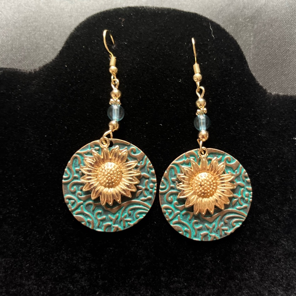 Earring 🌻